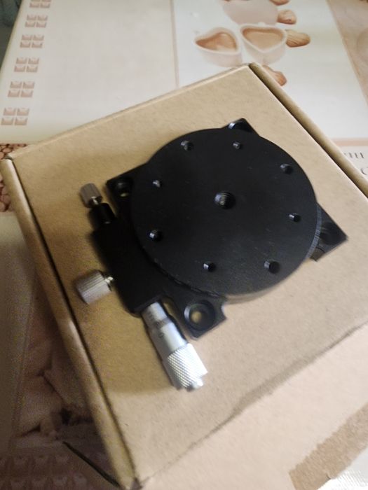 Микрометрический поворотный стол: 1 100 грн. - Аксесуари й комплектуючі ...