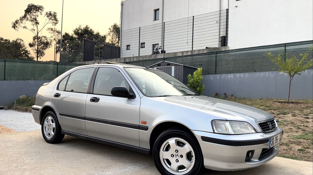 Honda Civic 1.5I LS