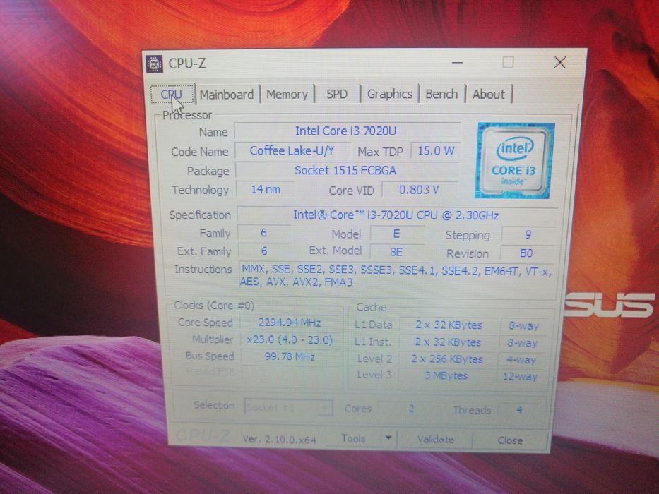 Portátil ASUS  i3 8Gb ssd 256 Geforce 2 Gb como novo
