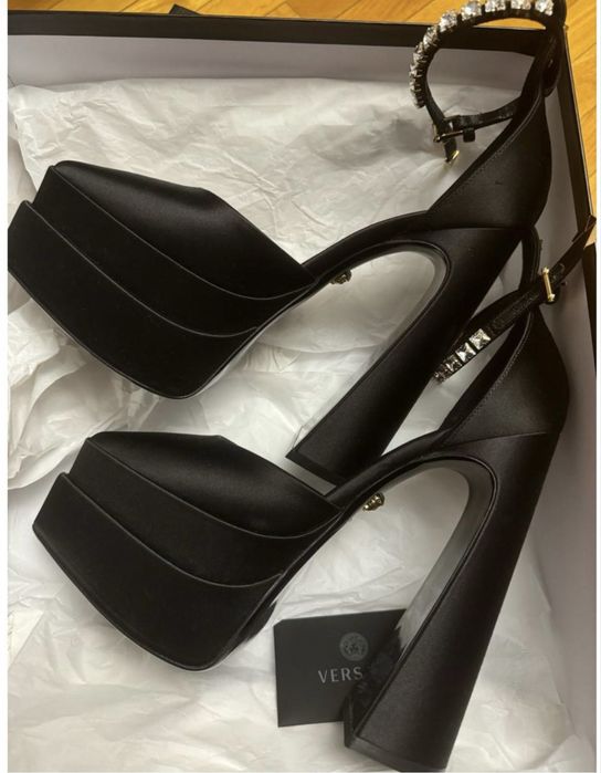 Versace  Aevitas