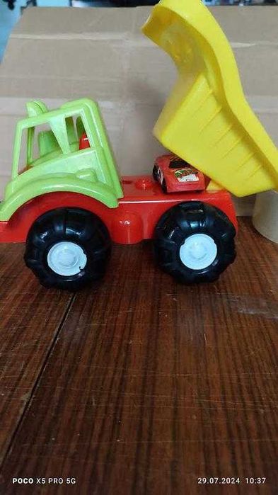 Машинка - самосвал. 18см