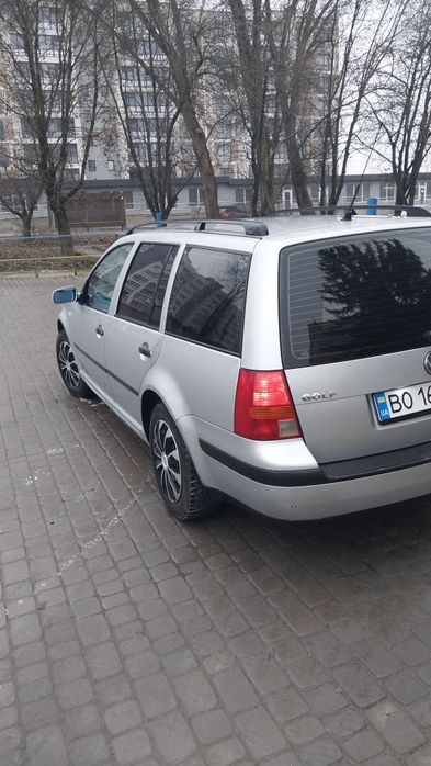 Гольф 4 газ/бензин 1.6 16 клапаний можливий обмін на автомат к на к