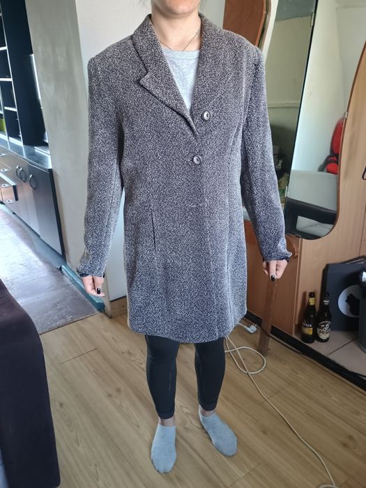 Płaszcz damski, mozaika