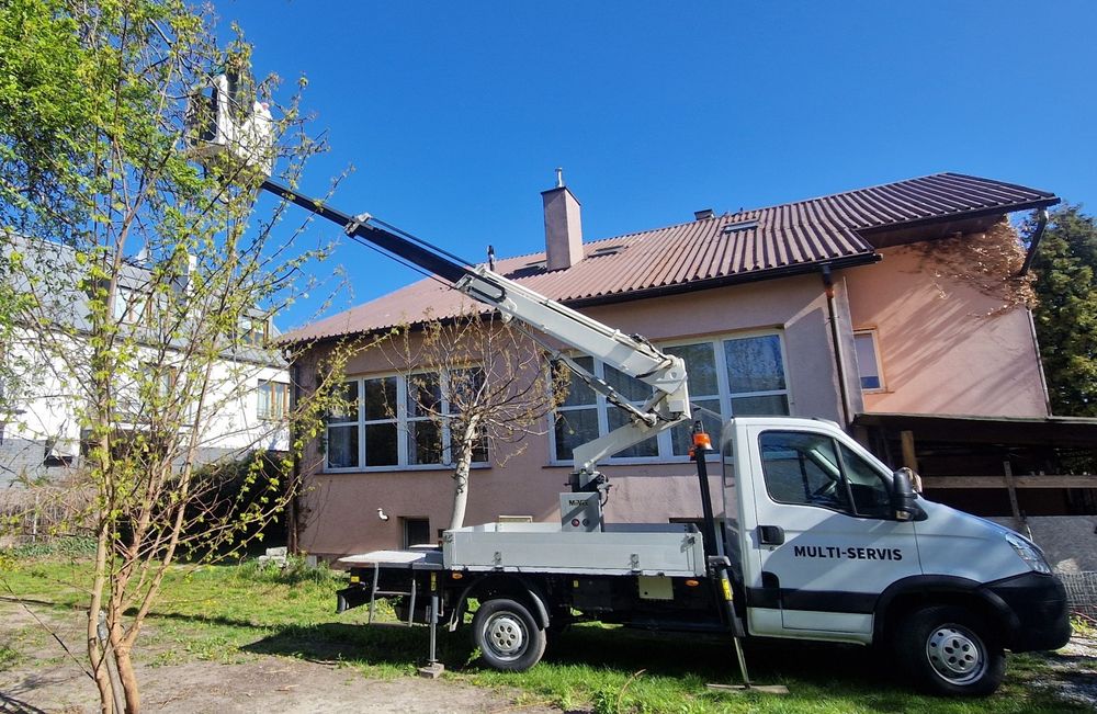 Usługi podnośnikiem koszowym