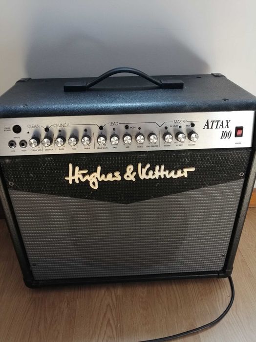 Amplificador Hughes&Kettner 100 Troca