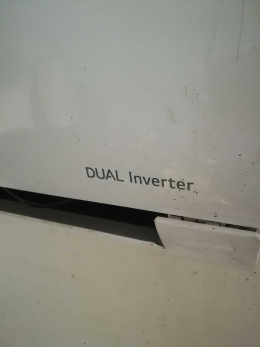 Ar Condicionado LG 18000BTUs - COMO NOVO