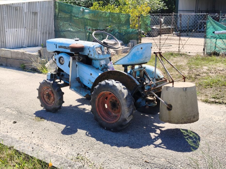 Mini-Trator Hinomoto Diesel KD1