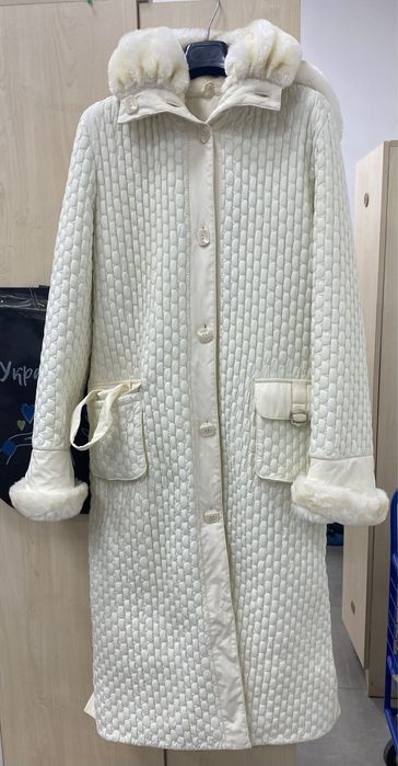 Нове демісезоне пальто