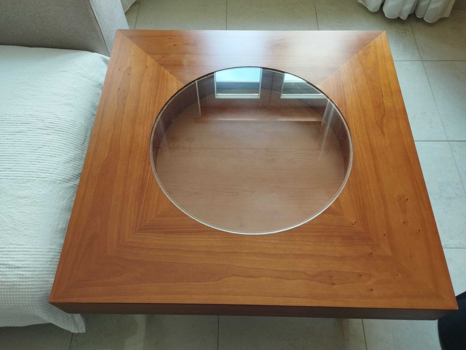 Mesa apoio em cerejeira