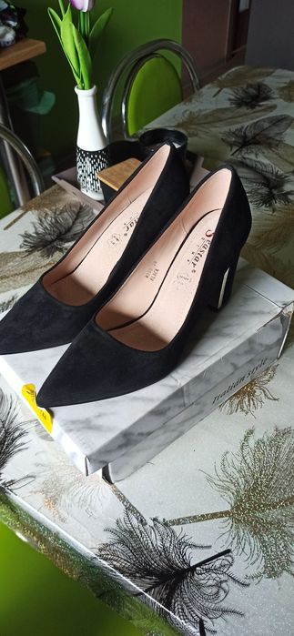 Sprzedam nowe buty