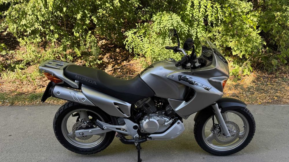 Honda XL125 Varadero BEZ RDZY bdb stan POLECAM 1rej-2007r transport