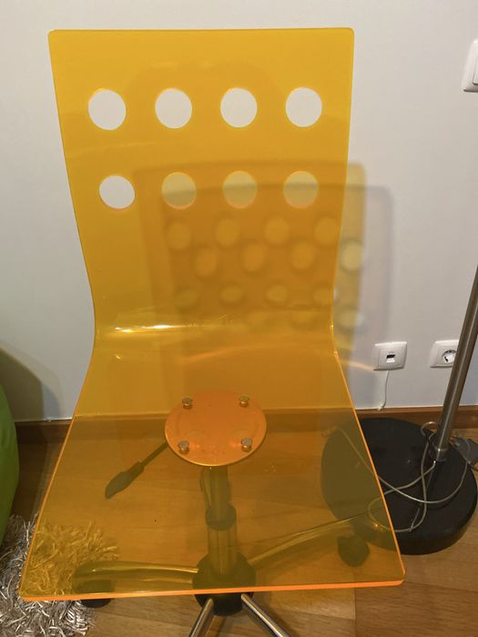 Cadeira escritório laranja