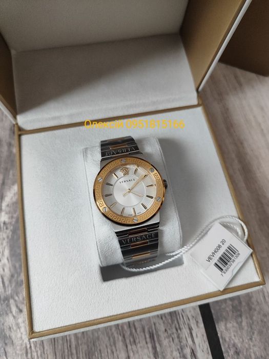 Годинник Versace VH00620 Оригінал Часы
