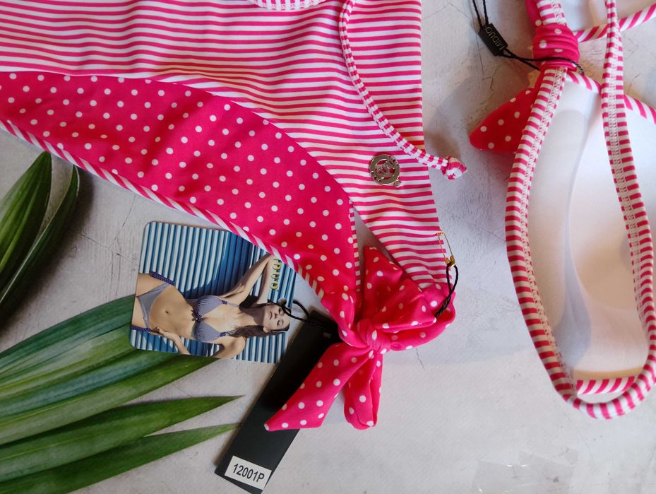 Купальник новий S