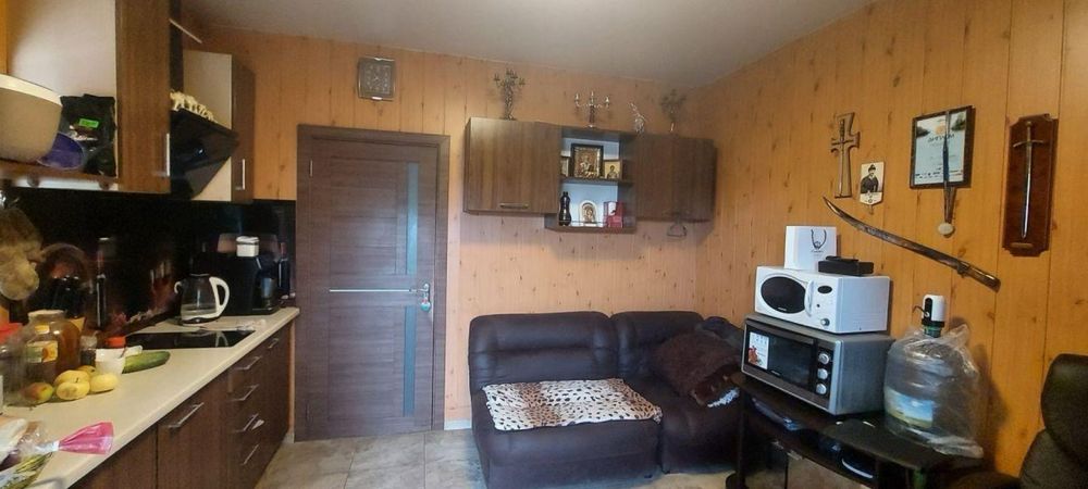Продаж КОМЕРЦІЯ    900  м²