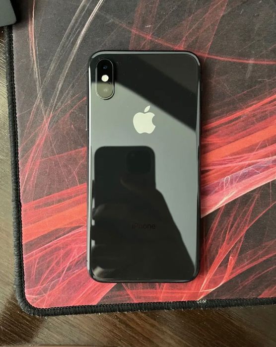 СРОЧНО  Айфон XS 64гб