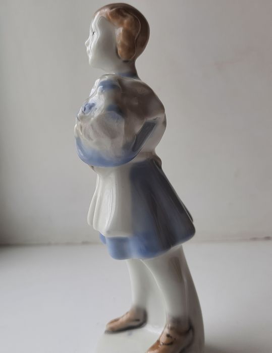 Фарфор статуэтка школьница Барановка сорока ПЗХК пепельница бижутерниц