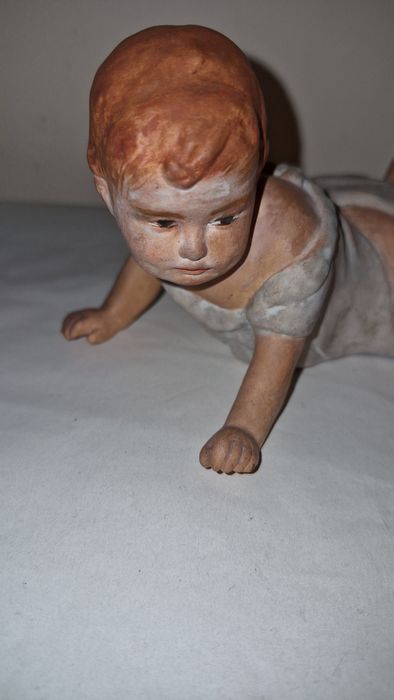 Bebé faiança das Caldas da Rainha- Aires Leal