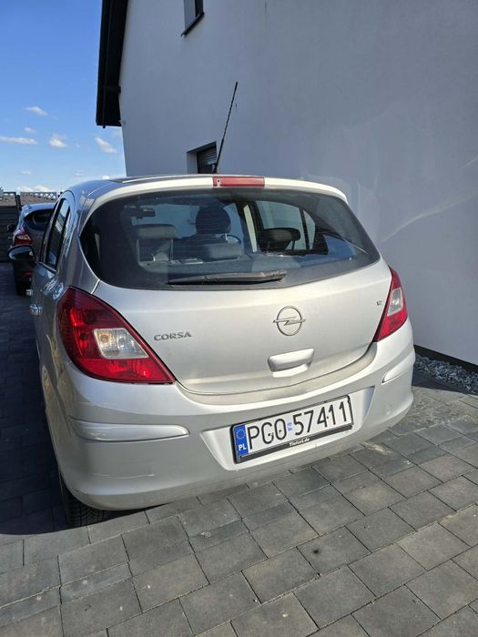 Opel Corsa 1,2 benzyna
