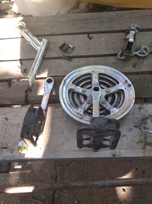 Велосипедные колеса ,запчасти