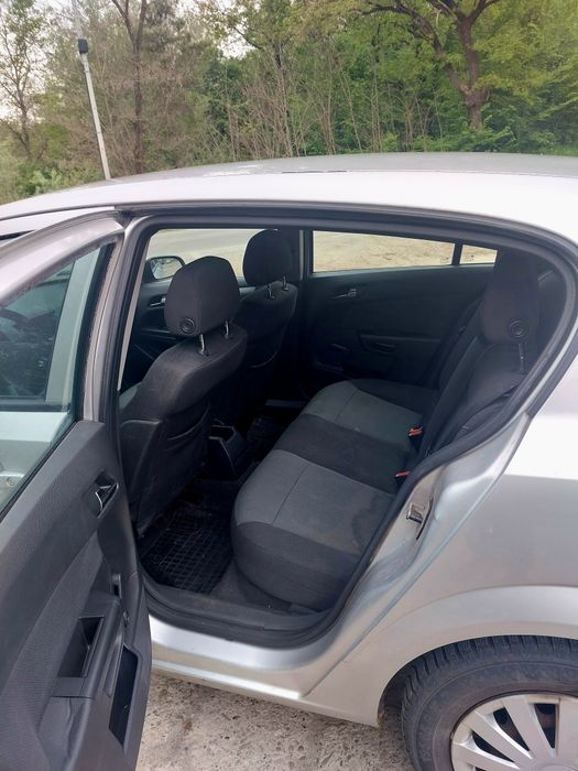 OPEL ASTRA H 1.4 LPG 2006r