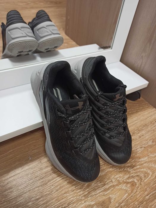 Кросівки Under Armour Curry 3 Low 35-36 р/22,5 см кроссовки оригинал