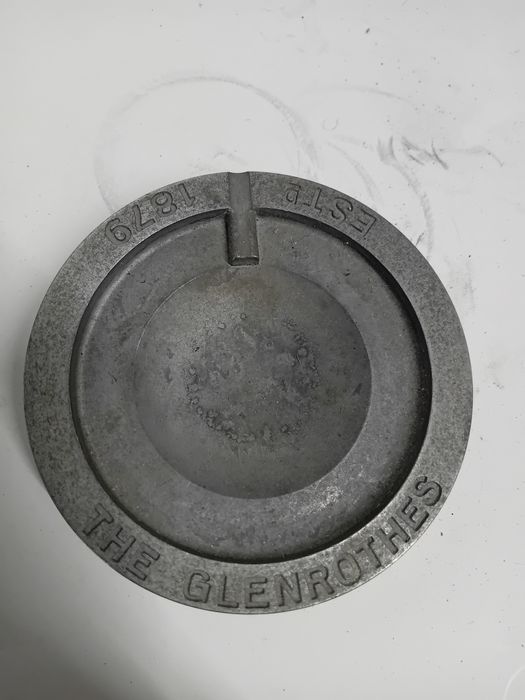 Cinzeiros antigos