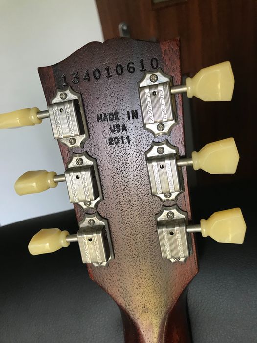 Gibson lp les paul studio burstbucker 2011