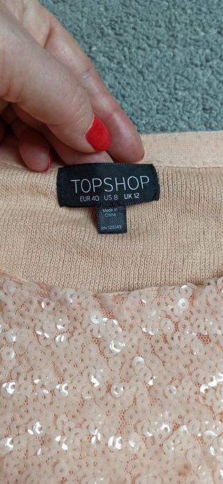 Błyszczący sweterek damski Topshop L