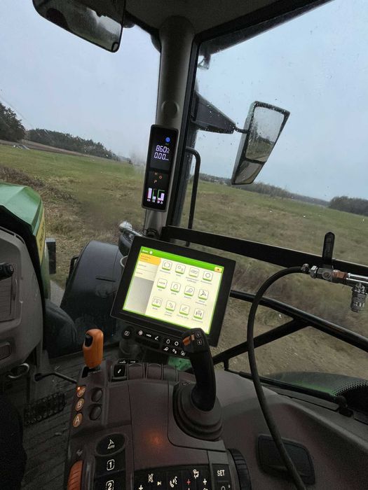 Ciągnik John Deere 195R