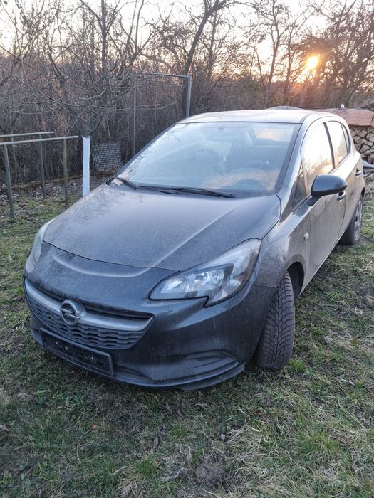 Opel corsa e 1.4 90 koni 60 tys. Lakier   z10d  na części.