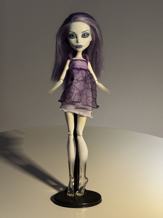 Monster High Spectra Vondergeist Dead Tired
