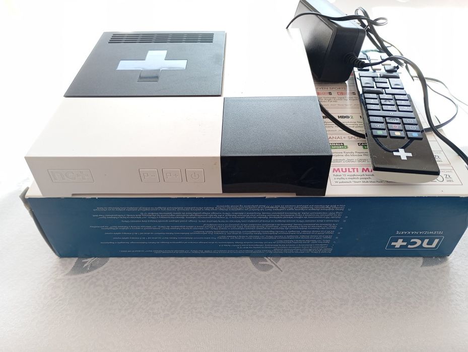 Sprzedam dekoder cyfrowy odbiornik telewizyjny Sagemcom model DSIW 74