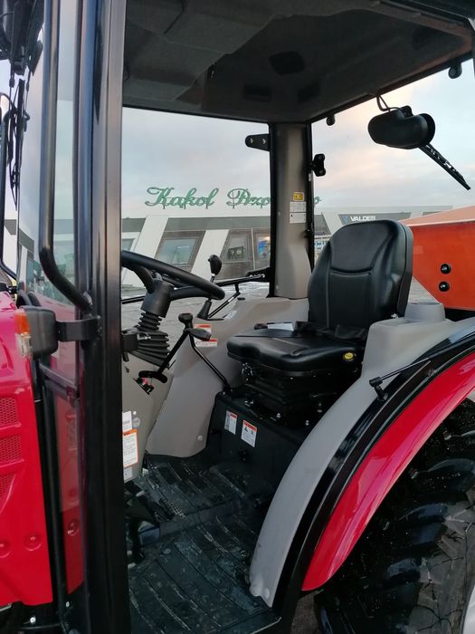 Ciagnik rolniczy Tym T-475