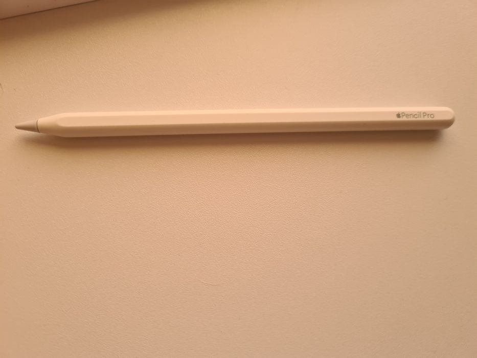 Пропоную стілус Apple Pencil Pro