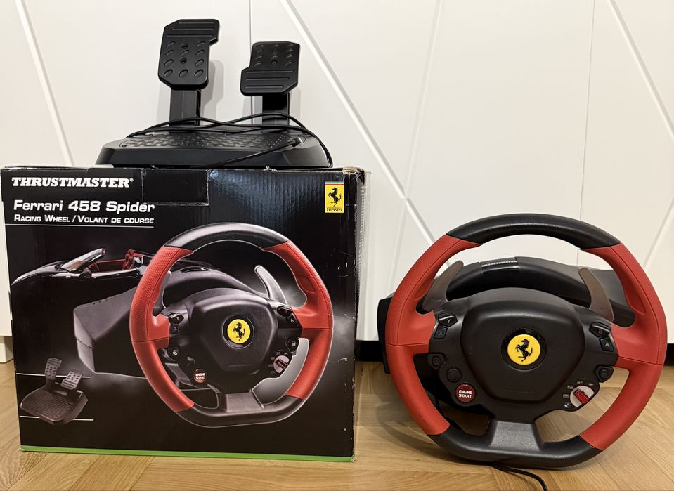 GRA farming 22 + Kierownica THRUSTMASTER FERRARI 458 Spider do Xbox series X lub one