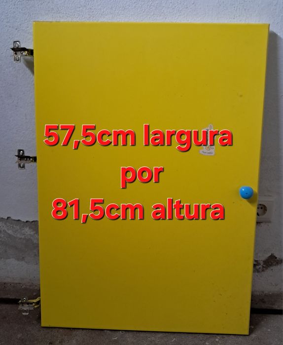 Porta Armário em bom estado