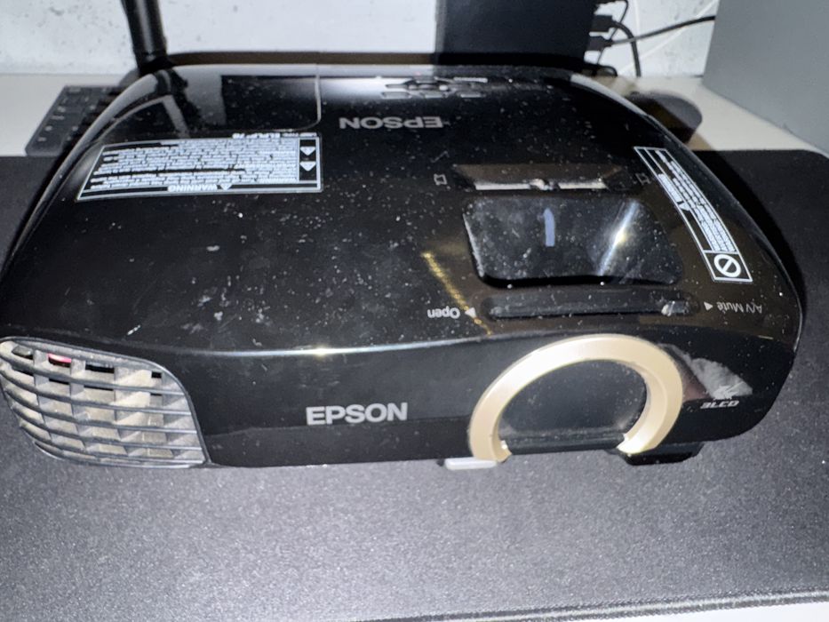 Projektor EPSON.