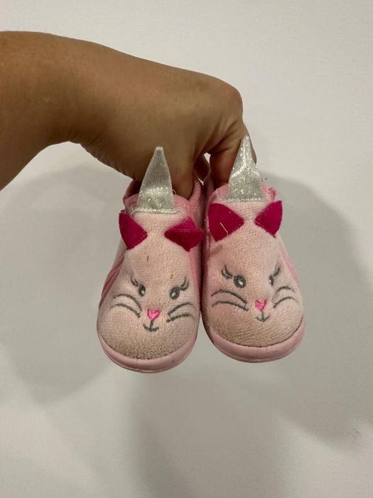 Pantufas Rosa Unicórnio Nº 18