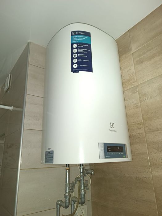 Бойлер Electrolux 80 л