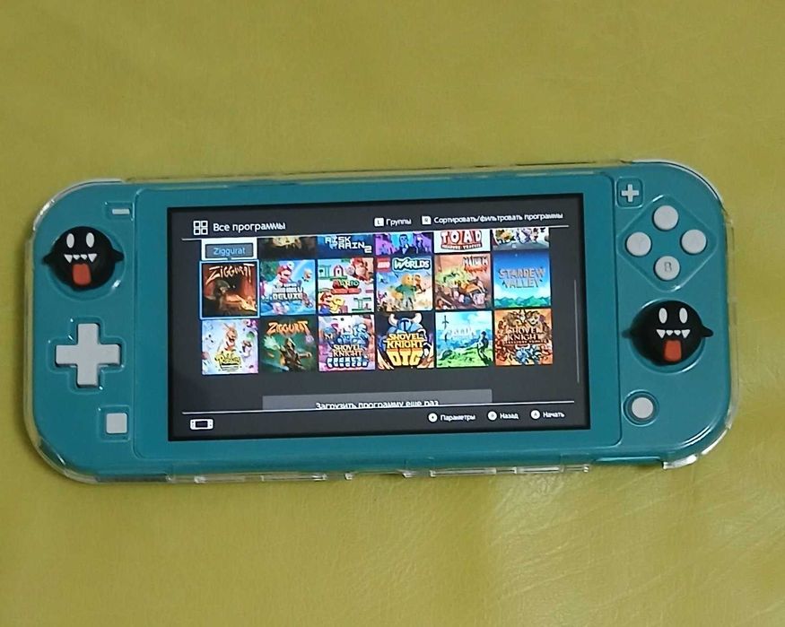 Nintendo Switch Lite у чудовому стані + чохол