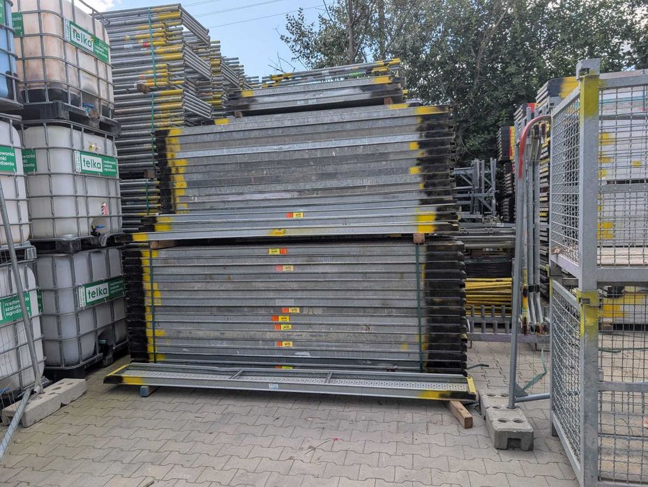 Podest stalowy SL 300 do systemu Plettac używany