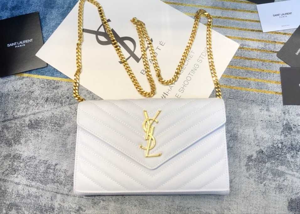 Сумка YSL Cassandre Saint Laurent клатч