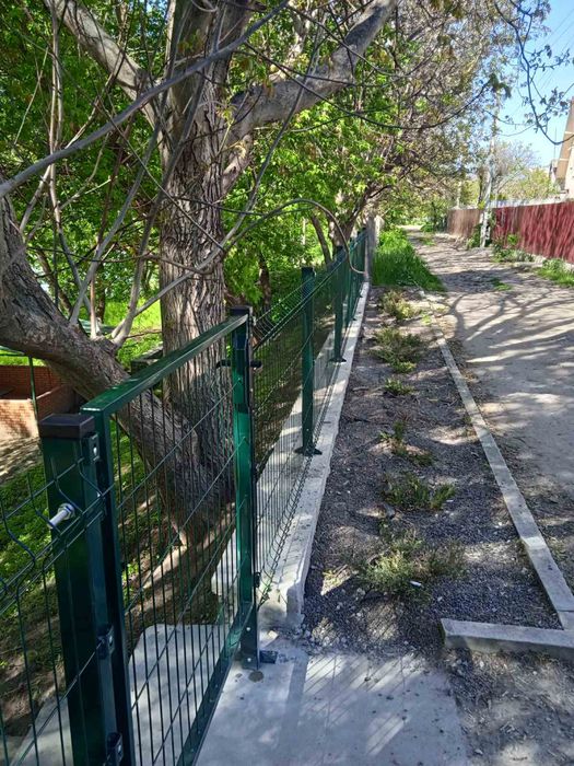 Сітка для огрожі, паркан з зварної сітки 3D, секційна огорожа