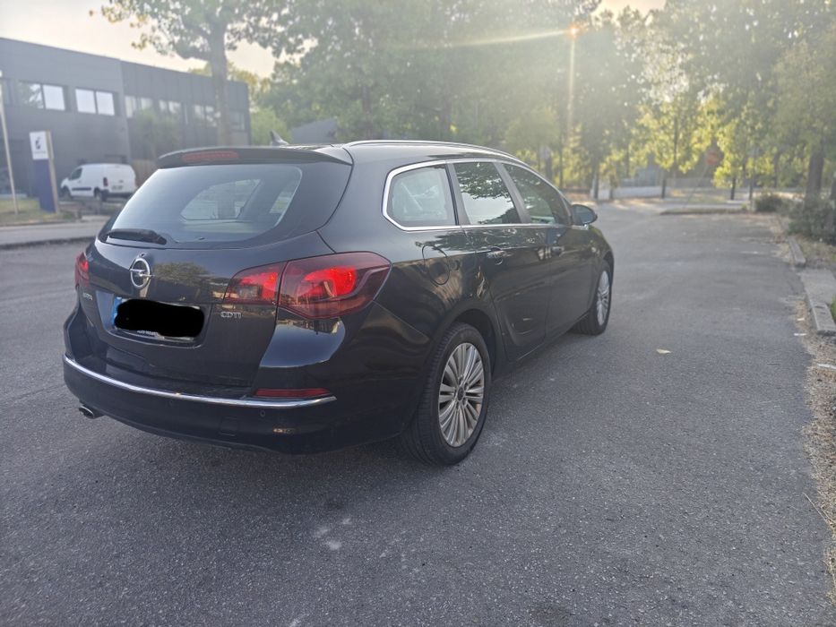 Opel Astra 2.0 TDCI 165 CV