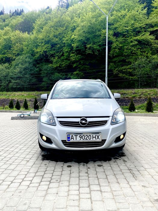 Opel Zafira 2010