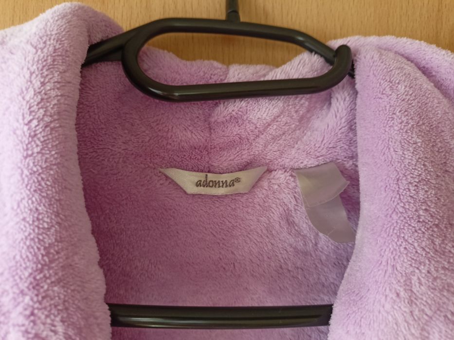 Wrzosowo liliowy tłoczony szlafrok r. M/L