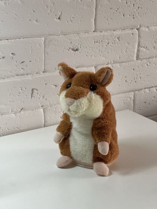 Іграшка розмовляючий хомяк