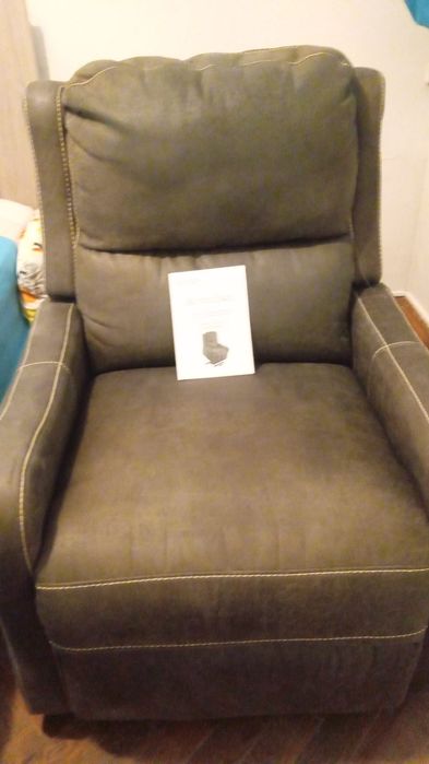 Cadeirão de massagem reclinável