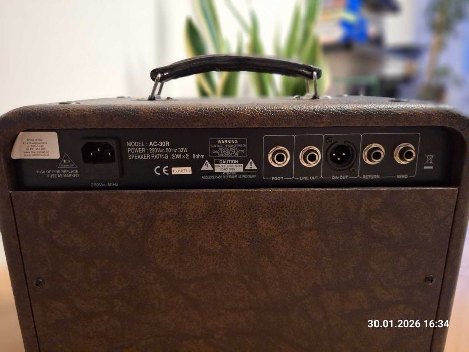 Wzmacniacz combo akustyczne